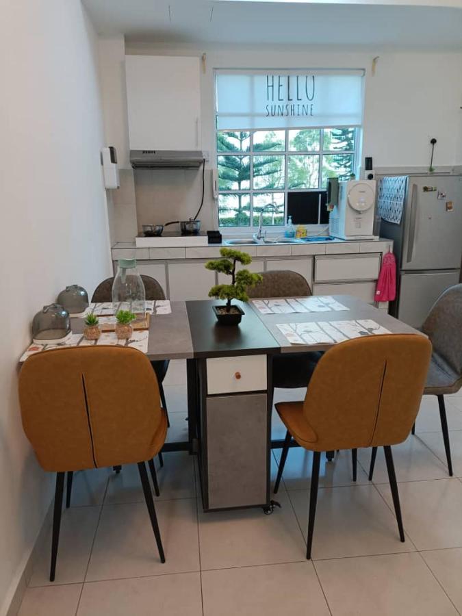 Home Feel-Hibiscus Suites Kampar Exterior foto